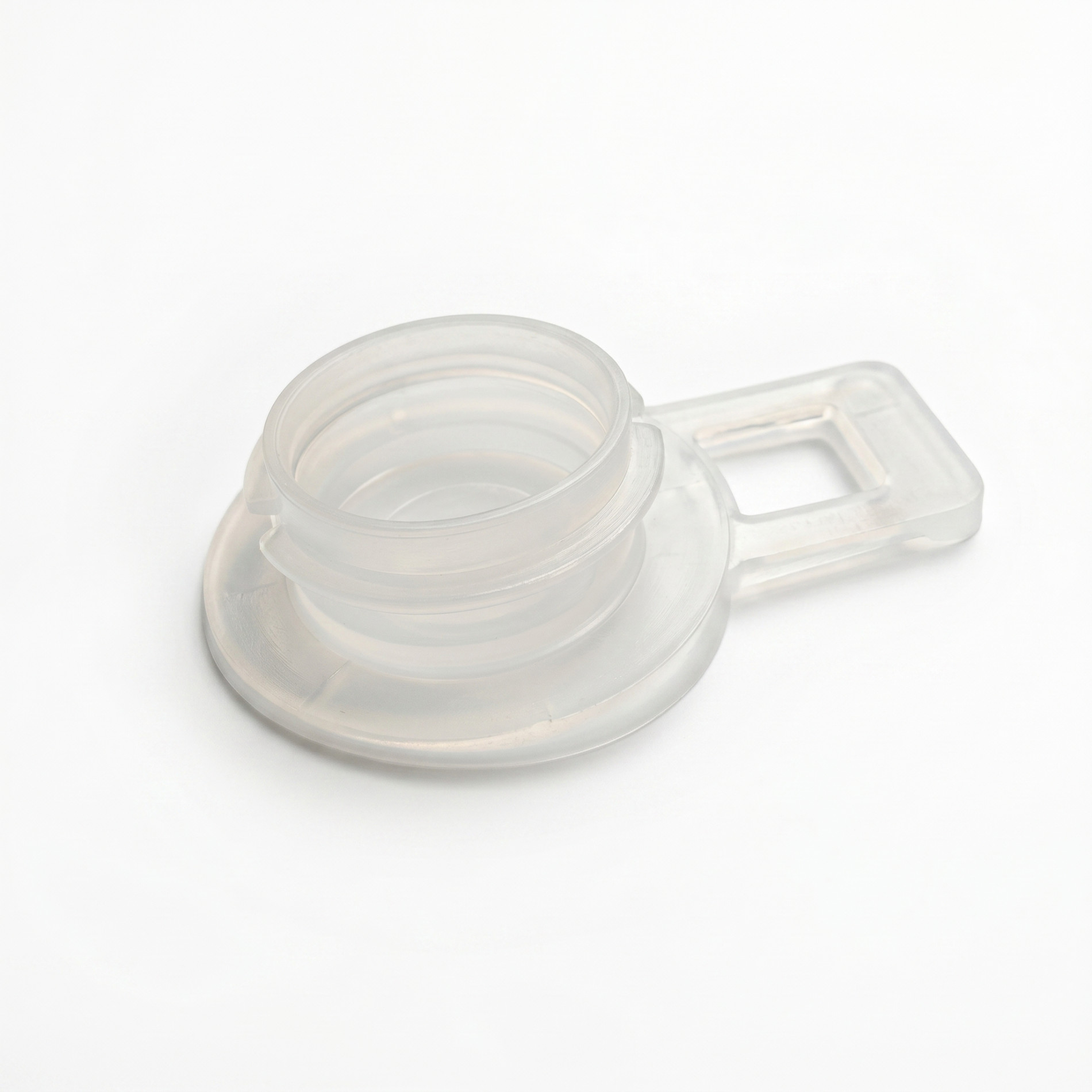 Peça_plástica_translúcida_202604201251